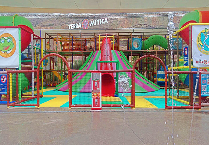 fabricacion parques infantiles terra mitica